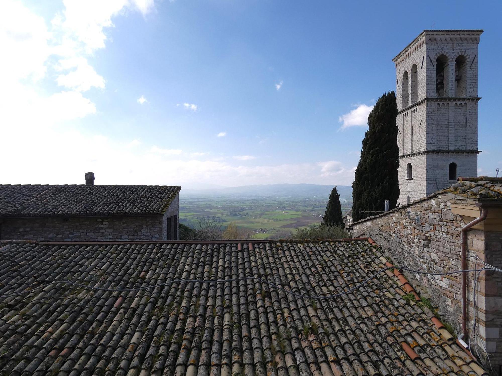 Scappo In Umbria, La Casa Di Eude Apartment Assisi Exterior foto