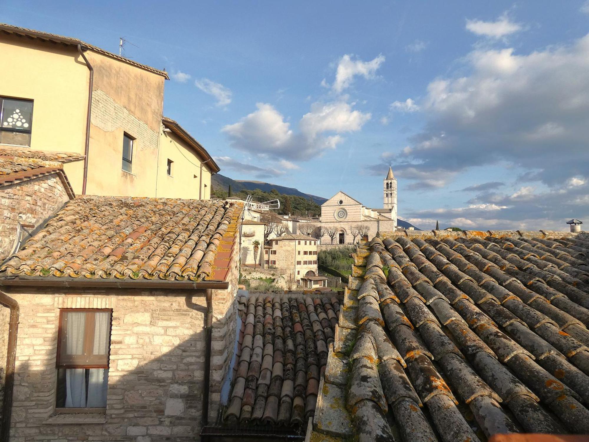 Scappo In Umbria, La Casa Di Eude Apartment Assisi Exterior foto